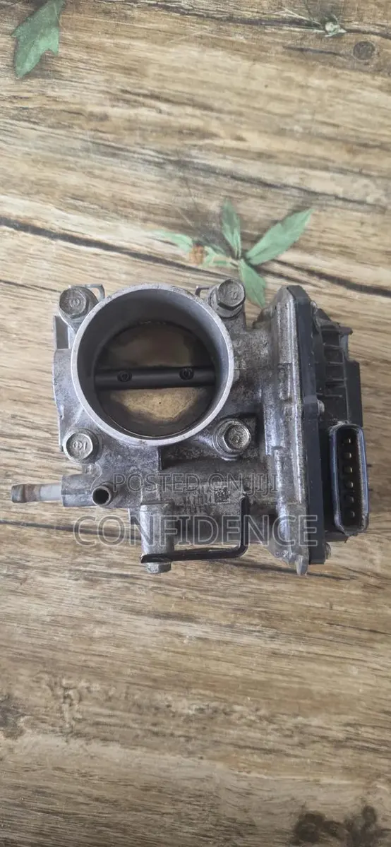 Honda Civic 2016 Throttle · Photo 1