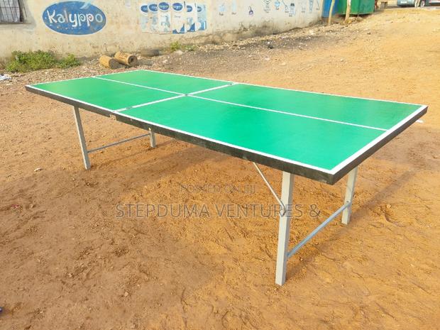 Tennis Table Board With Accessories · Photo 3