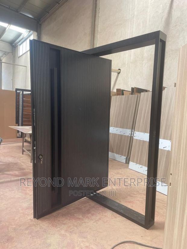 Pivot Door, Luksury Security Door, Türkiye Security Doors · Photo 2