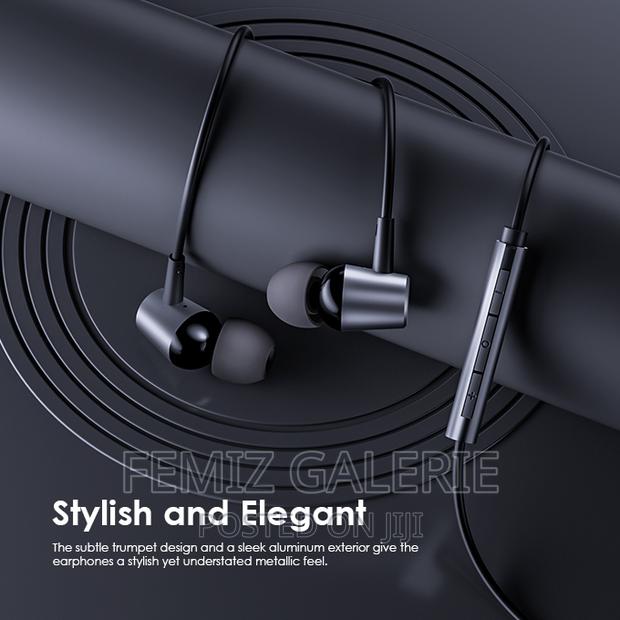 Oraimo Trumpet 3 Wired Earphones · Photo 2