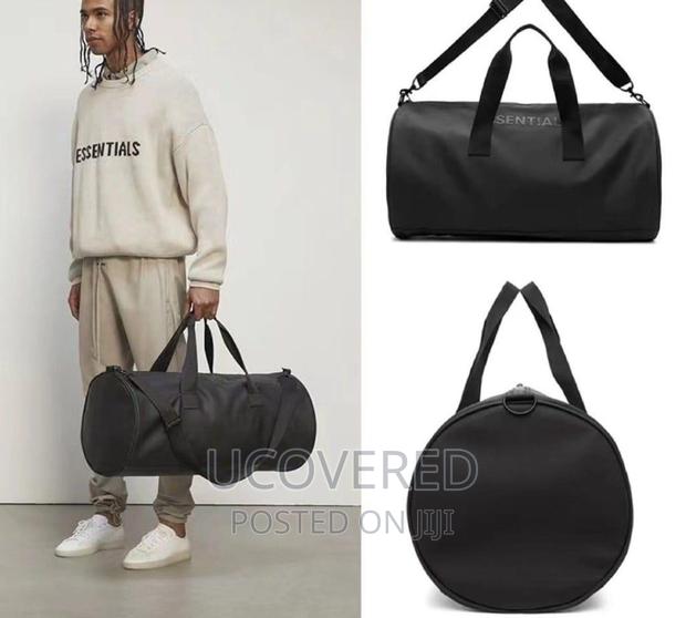 Essential Duffel/Travel Bag · Photo 2