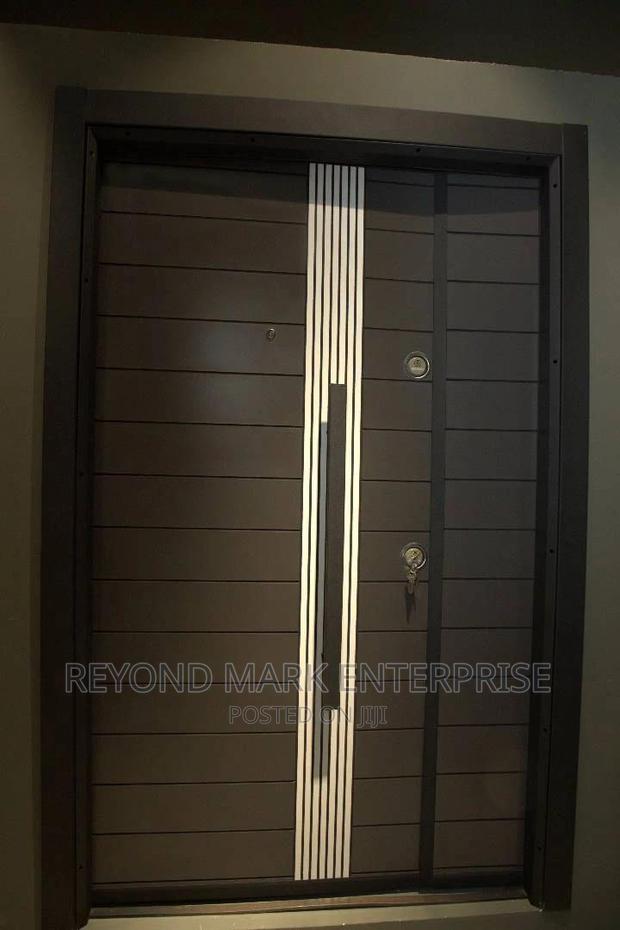 One and a Half Security Door, Luksury Security Door · Photo 3