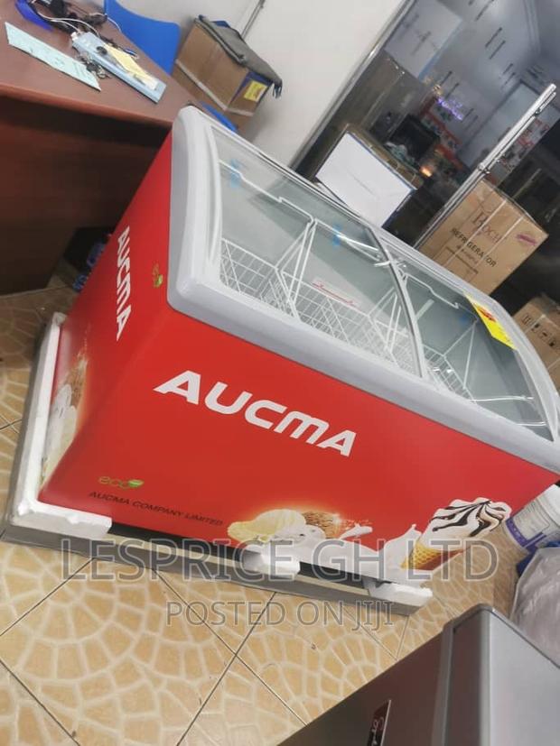 High Tech Aucma 330L Showcase Freezer · Photo 1