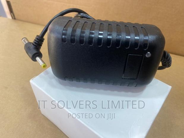 12V 2A Charger · Photo 2
