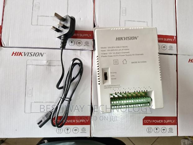 12v 20a Power Supply Hikvision · Photo 2