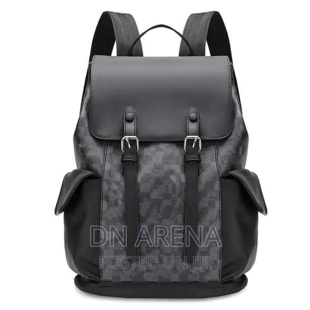 Water Proof Luxury Custom Leather Backpack Bags · Photo 1