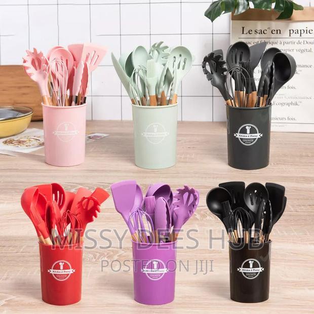 12pcs Silicone Kitchen Set · Photo 2