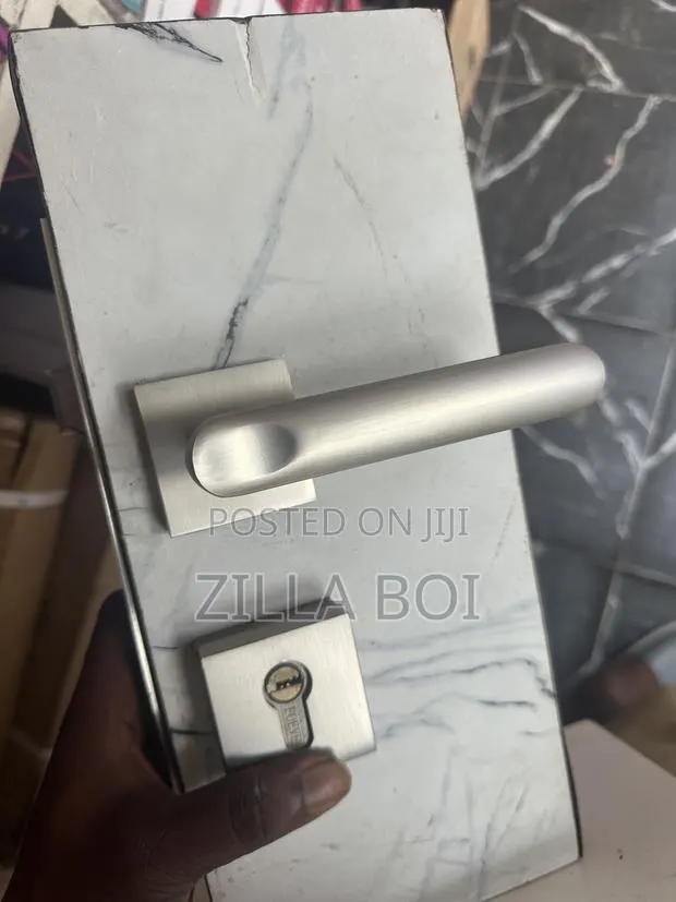 Seperate Lock (Design) · Photo 1