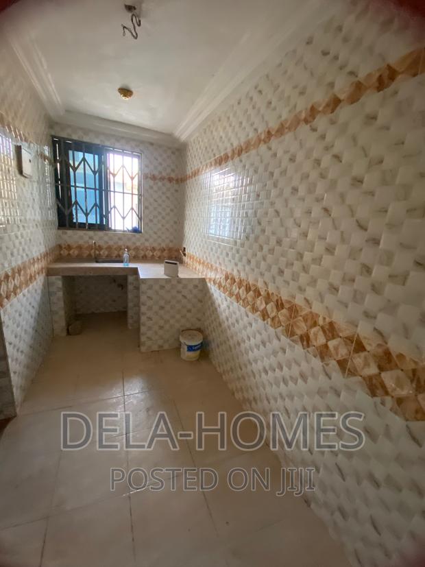 Chamber and Hall Self Contained for Rent at ADENTA. · Photo 3