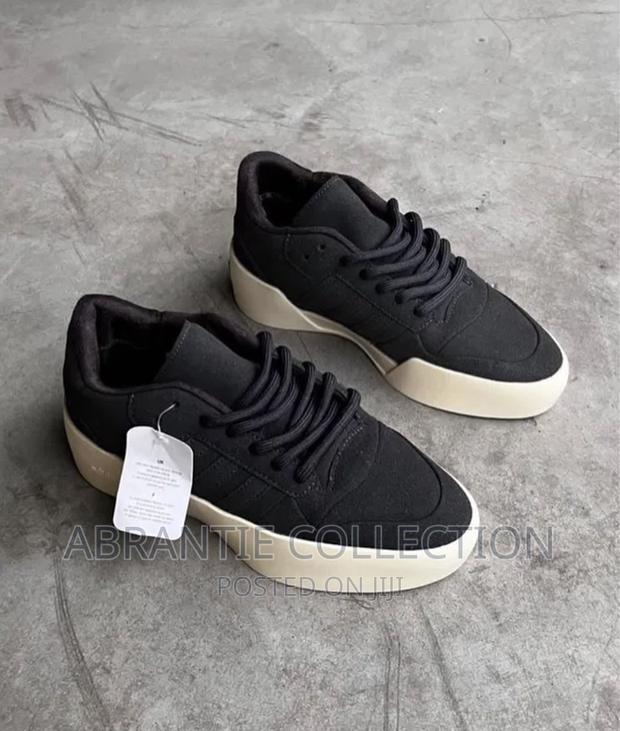 Fear of God X Adidas Forum 86 · Photo 2