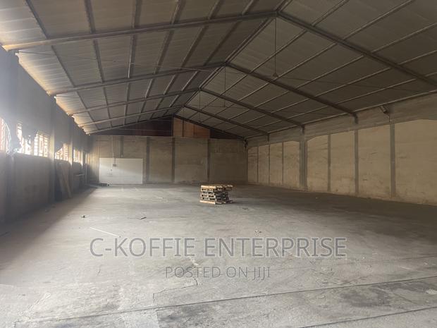 1000 SQM Warehouse at North Kaneshie Industrial Area · Photo 3