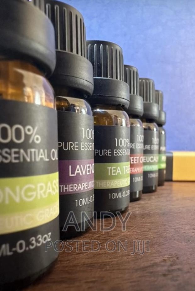 Essential Oils · Photo 1