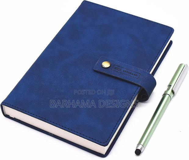 Customized Notebook Diary · Photo 1