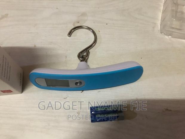 50kg/110lb Digital Luggage Scale · Photo 1