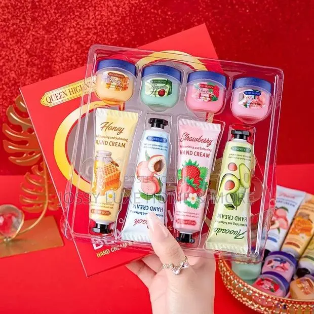 8pcs Hand Cream and Lip Moisturiser Set · Photo 1