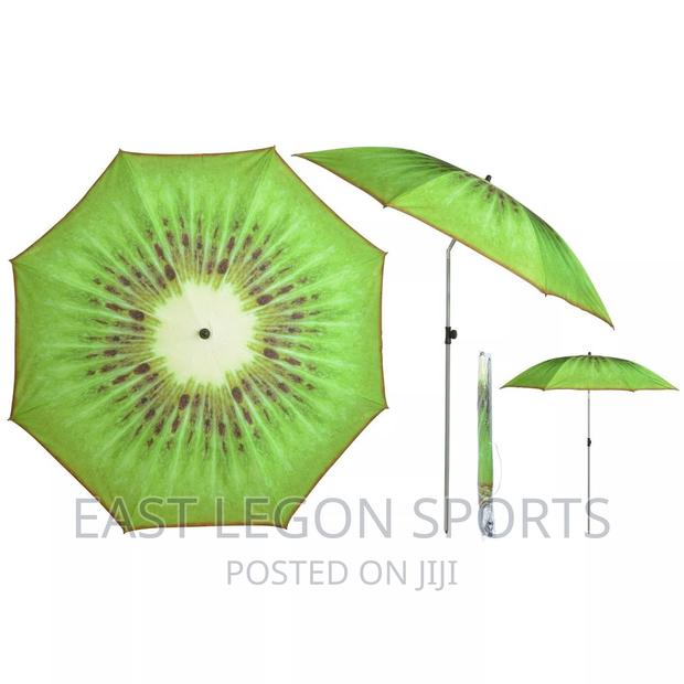 Parasol Umbrella MTN Medium Size Shade Kiwi · Photo 2