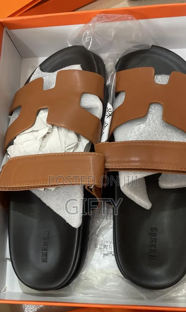 Hermes Slippers · Photo 1