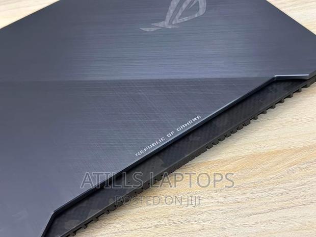 Laptop Asus ROG Strix SCAR II 32GB Intel Core i7 SSD 512GB · Photo 3