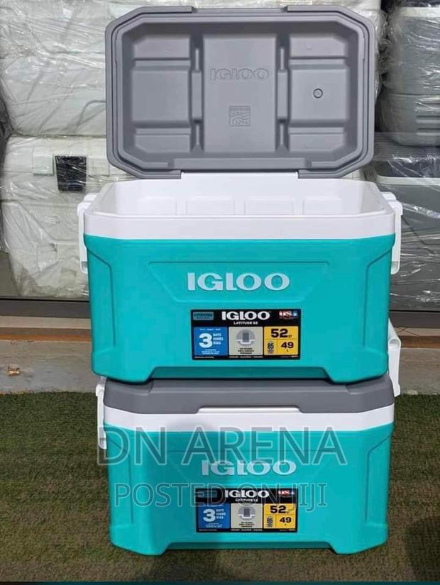 Igloo 52/50 Quart Ice Cooler Box · Photo 2