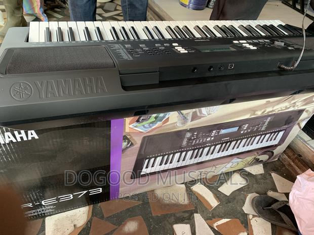 Yamaha Psr-e373 Keyboard · Photo 7