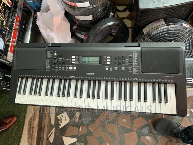 Yamaha Psr-e373 Keyboard · Photo 6