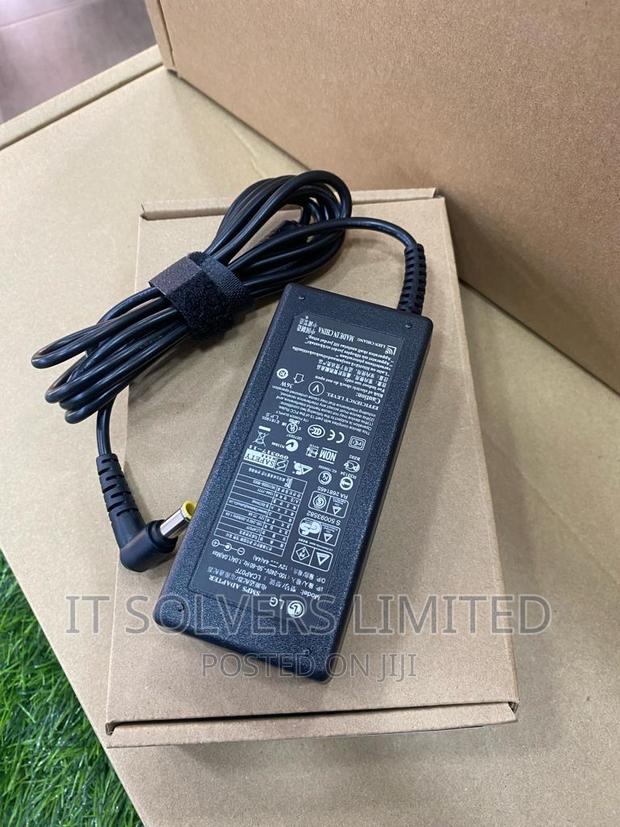 12V 4A LG Charger · Photo 2