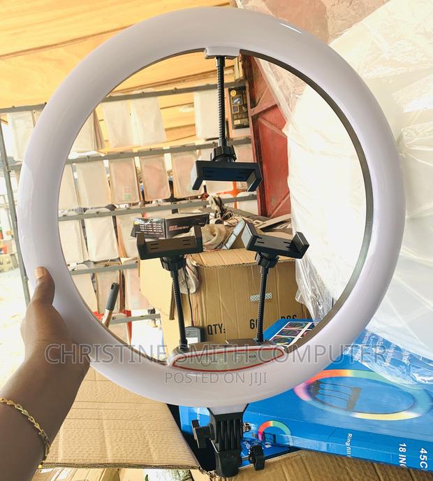 RGB 18 Inches Ring Light · Photo 1
