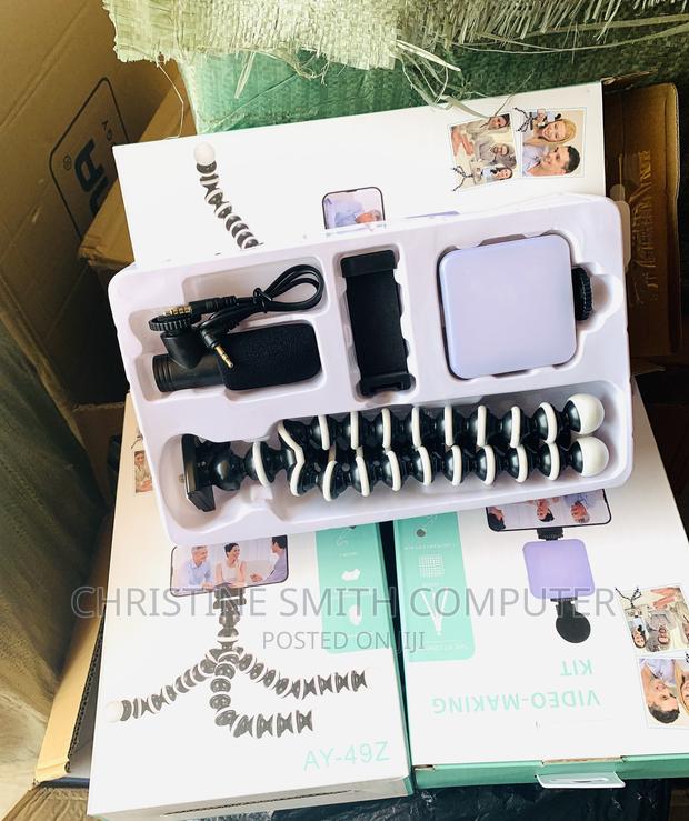 Adjustable Video Making Kit · Photo 3