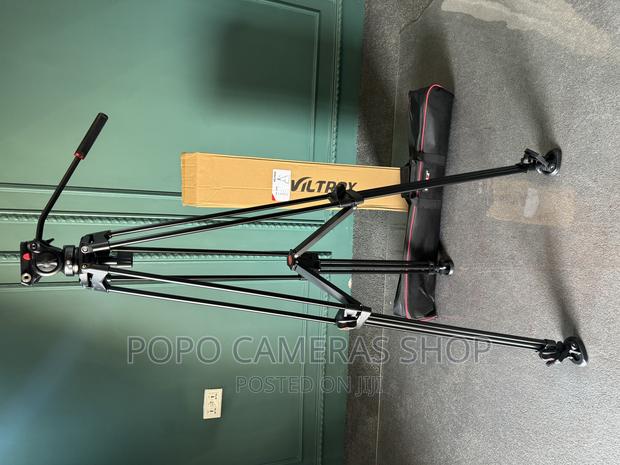 Viltrox VX-18M Heavy Duty Tripod · Photo 1