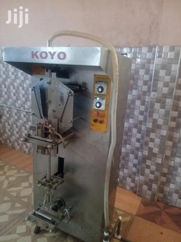 Automatic Packaging Machine · Photo 1