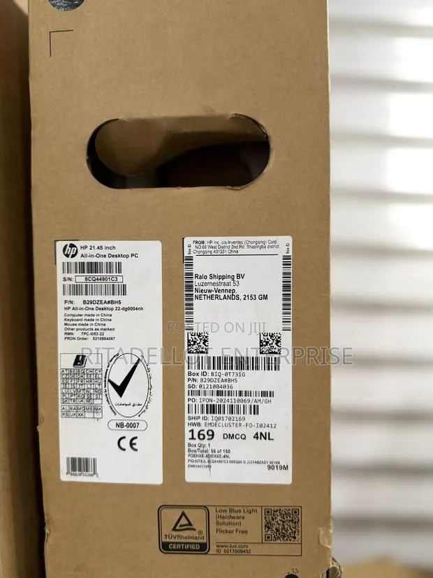 New Desktop Computer HP AiO 22 8GB Intel Core i3 SSD 512GB · Photo 1
