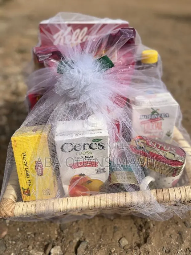 Christmas Hampers · Photo 1