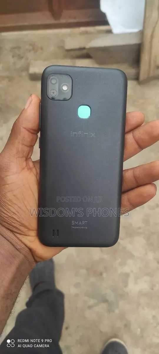 Infinix Smart HD 32 GB Black · Photo 1
