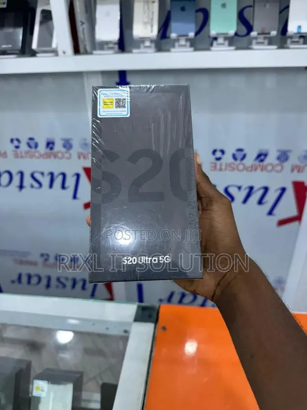New Samsung Galaxy S20 Ultra 5G 128 GB Black · Photo 1