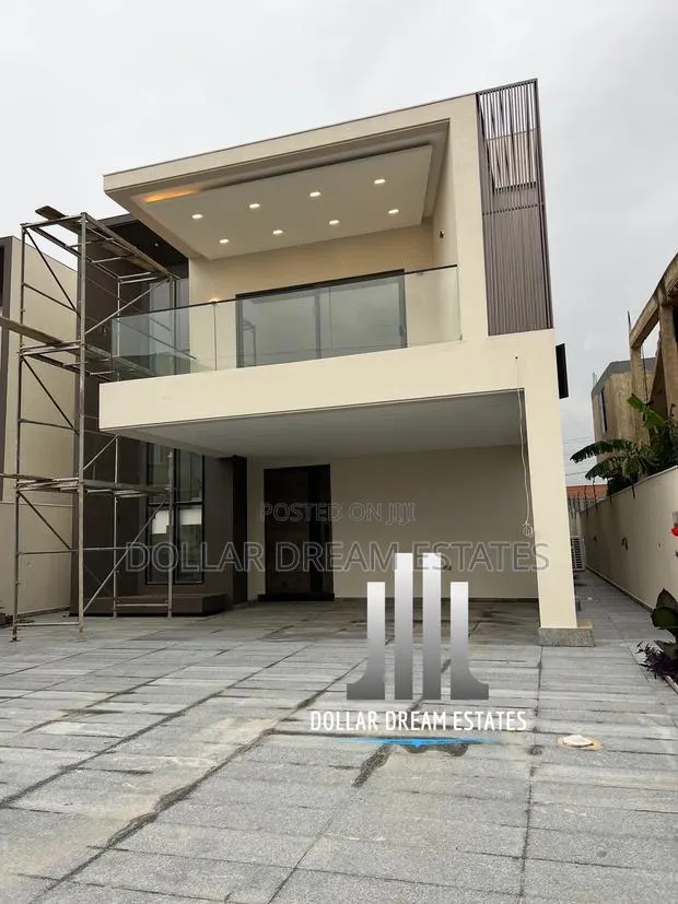 4bdrm House in Ashaley Botwe for sale · Photo 1