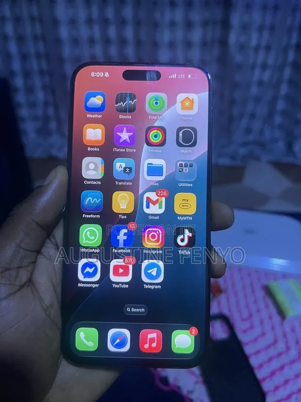 Apple iPhone 15 Pro Max 512 GB Blue · Photo 1