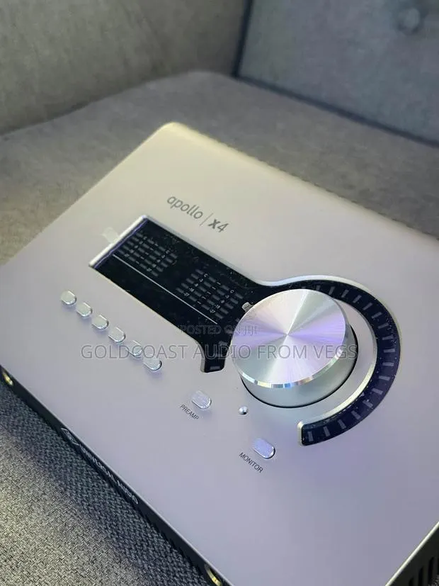 Uad Apollo X4 Gen 2 Thunderbolt 3 Audio Interface With Ess+ Bundle · Photo 7