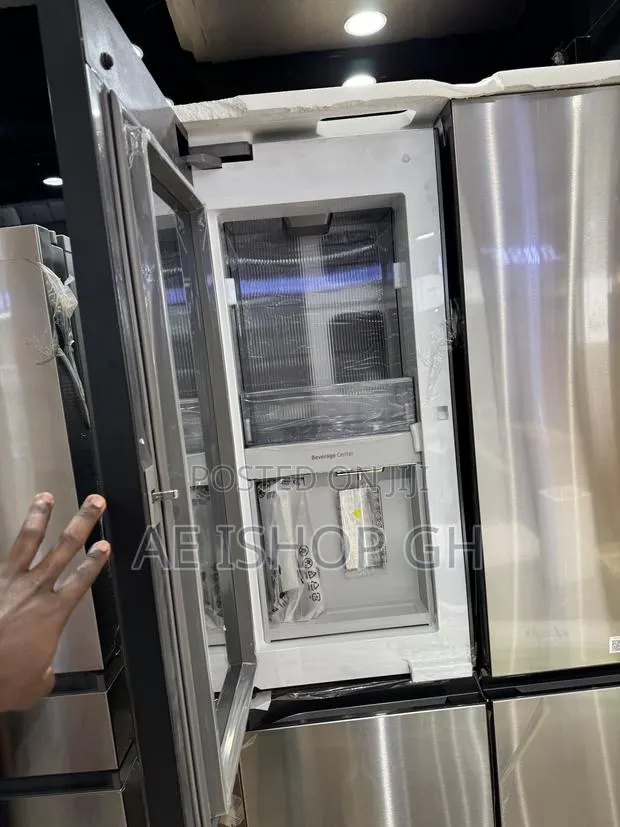 Samsung Knock to See Four Doors Refrigerator · Photo 1
