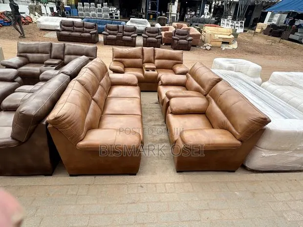 Seven Seater Complete Comfortable Sofa Set · Photo 1