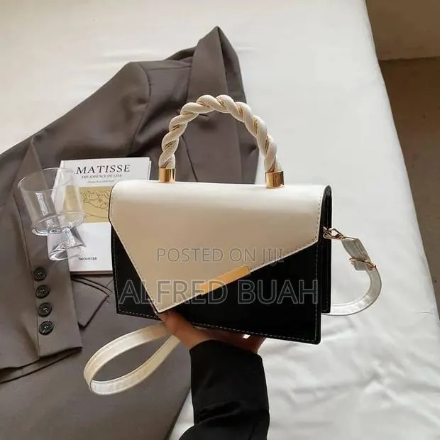 Quality Bags Available · Photo 1