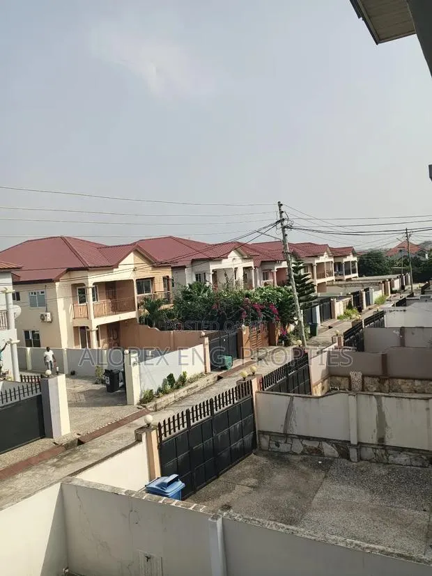 3bdrm House in Teiman, Oyarifa for rent · Photo 1