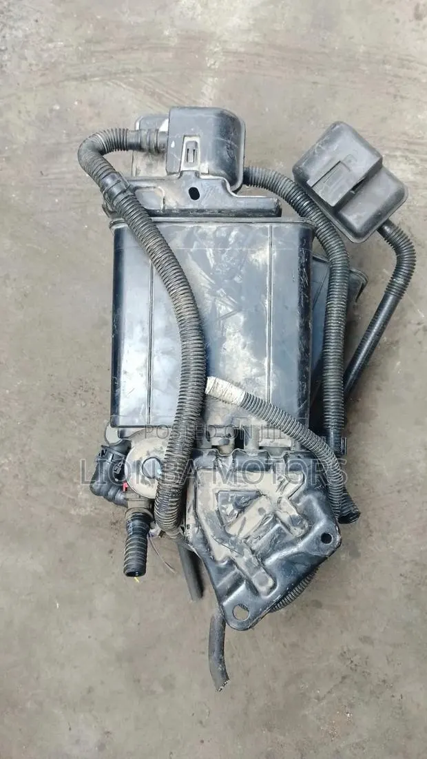 Corolla S 2009 Evaporation Carnister · Photo 1