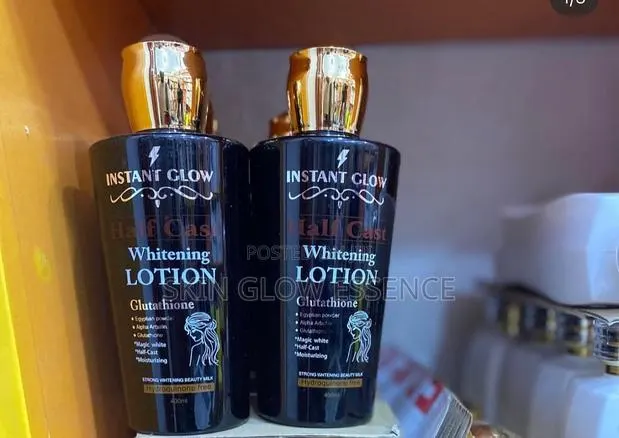 Instant Glow Halfcast Whitening Body Lotion · Photo 1