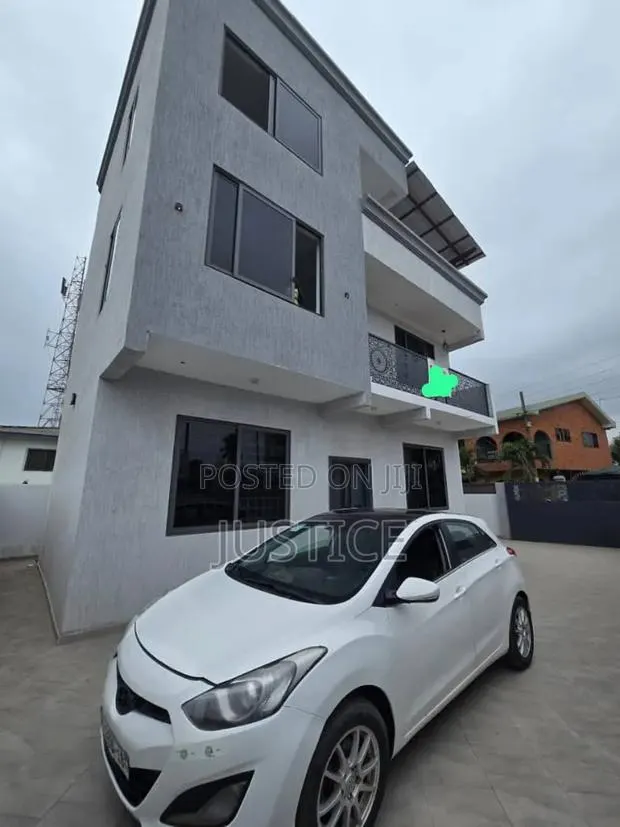 3bdrm Duplex in Labone for rent · Photo 1