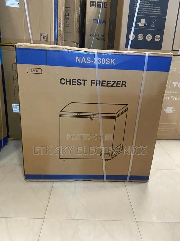 Premium Nasco NAS -230sk Chest Freezer · Photo 1