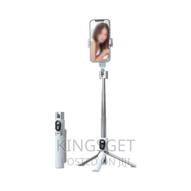 P60 Plus Selfie Stick With Two Full Fill Light