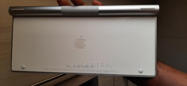 Apple Magic Keyboard · Photo 3