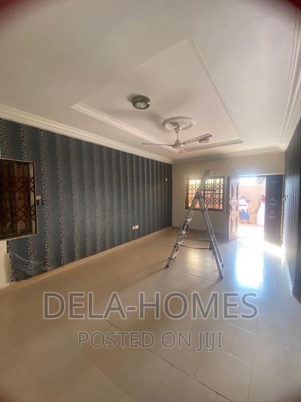 Two Bedroom Apartment for Rent at Ashaley Botwe. · Photo 2