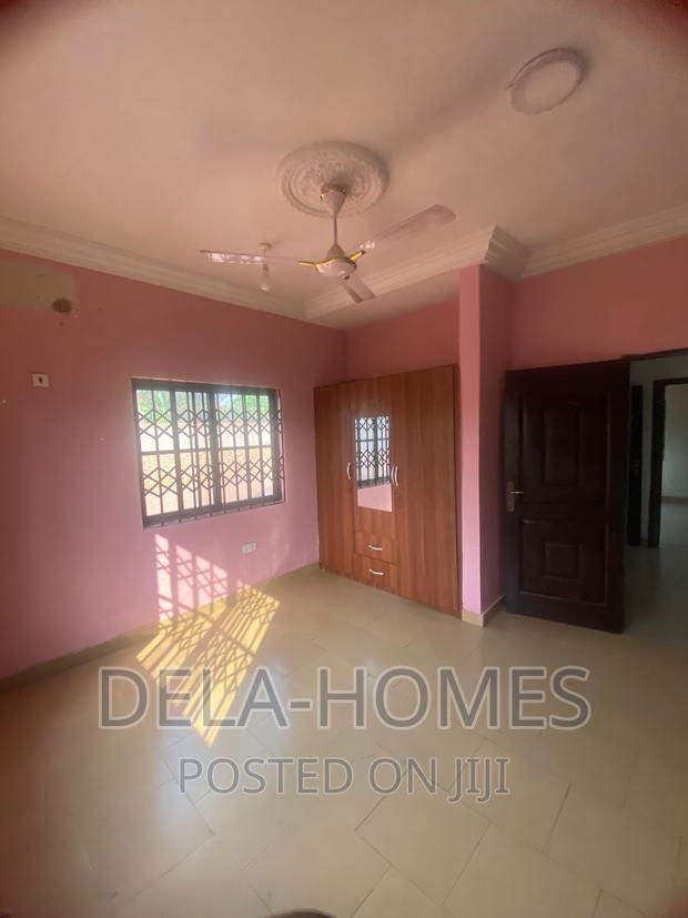 Two Bedroom Apartment for Rent at Ashaley Botwe. · Photo 5