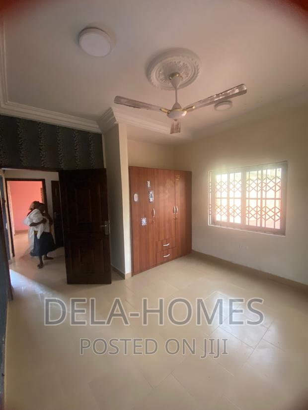 Two Bedroom Apartment for Rent at Ashaley Botwe. · Photo 4